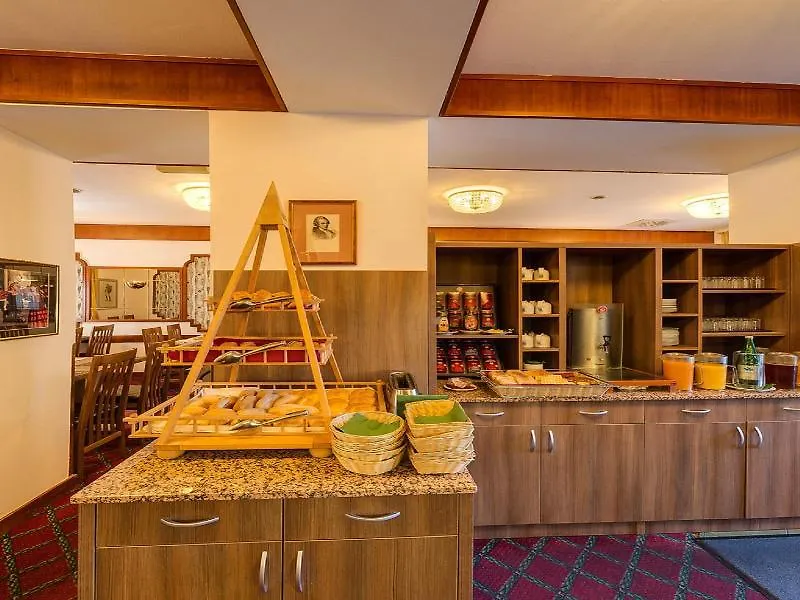 Theater Hotel Salisburgo
