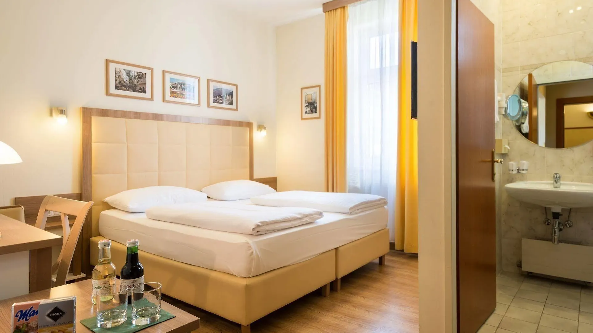 Theater Hotel Salzburg 4*,