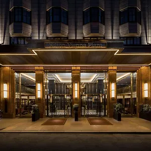 Hotel Hilton Plaza ****